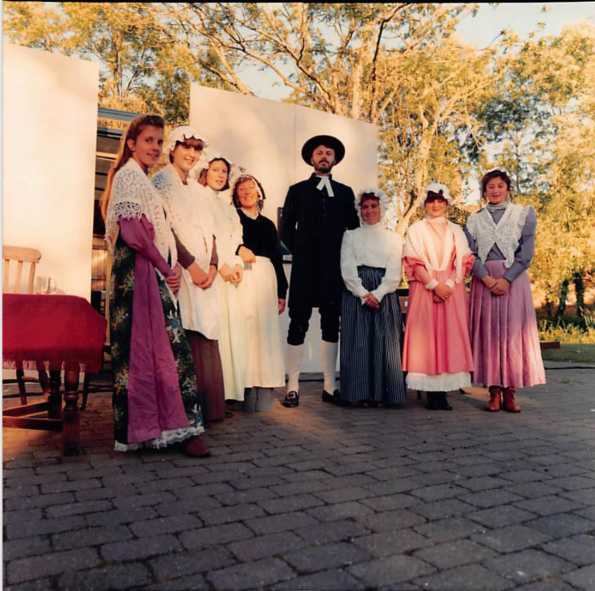 The-Man-Who-Notice-Picture03