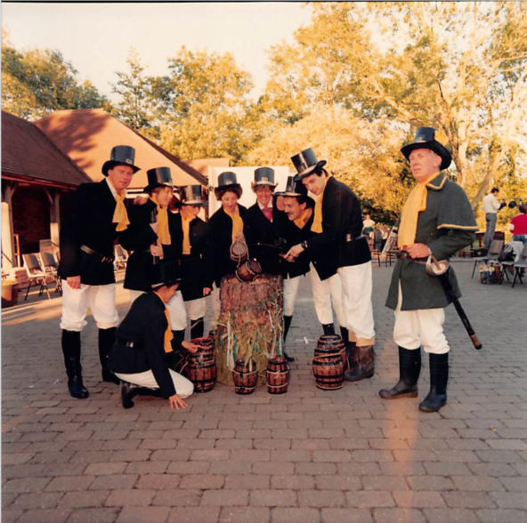 The-Man-Who-Notice-Picture04